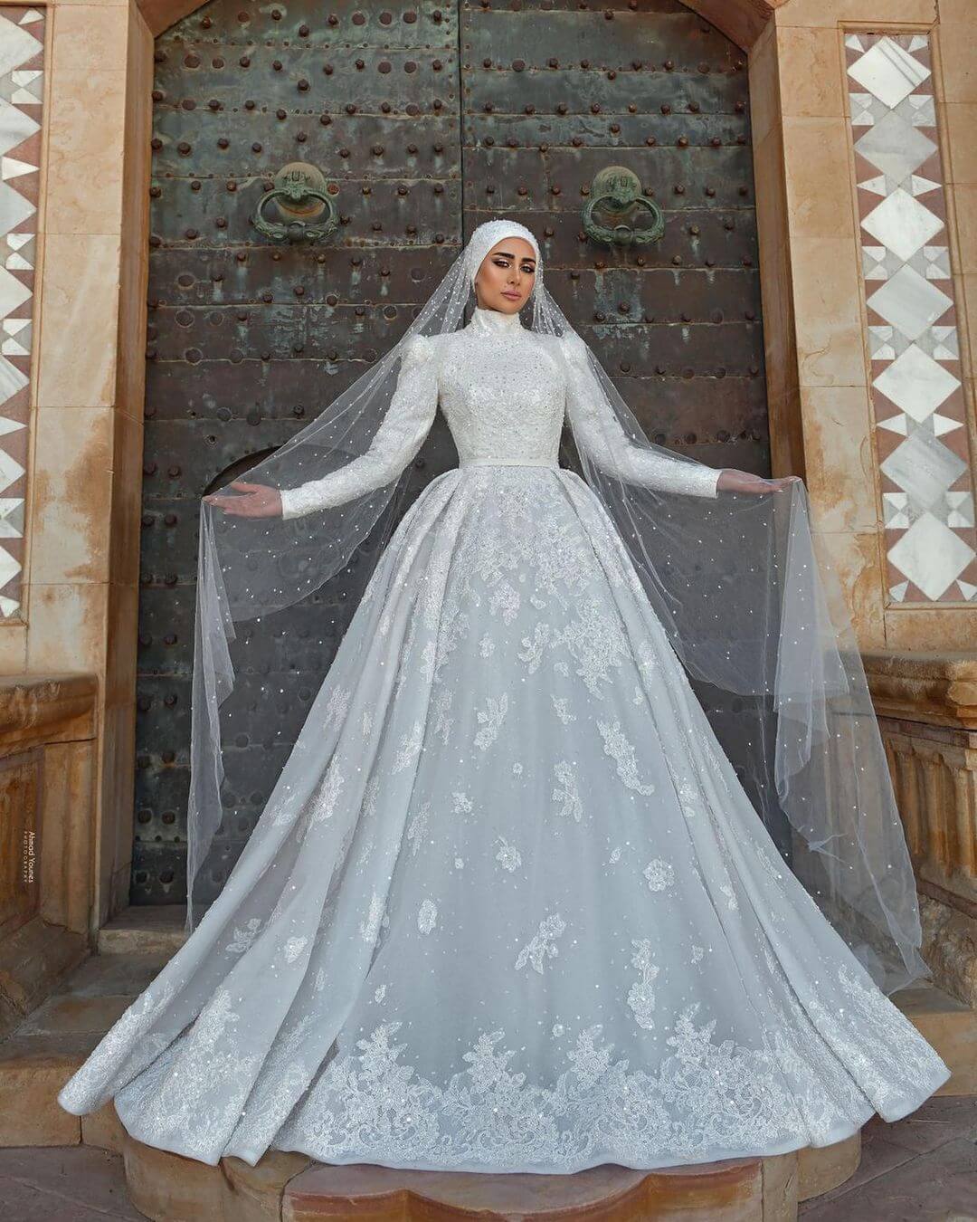 Some Modern and Fashionable Hijab Wedding Dress Ideas 2021 White Full Neck Gown - Big Veil