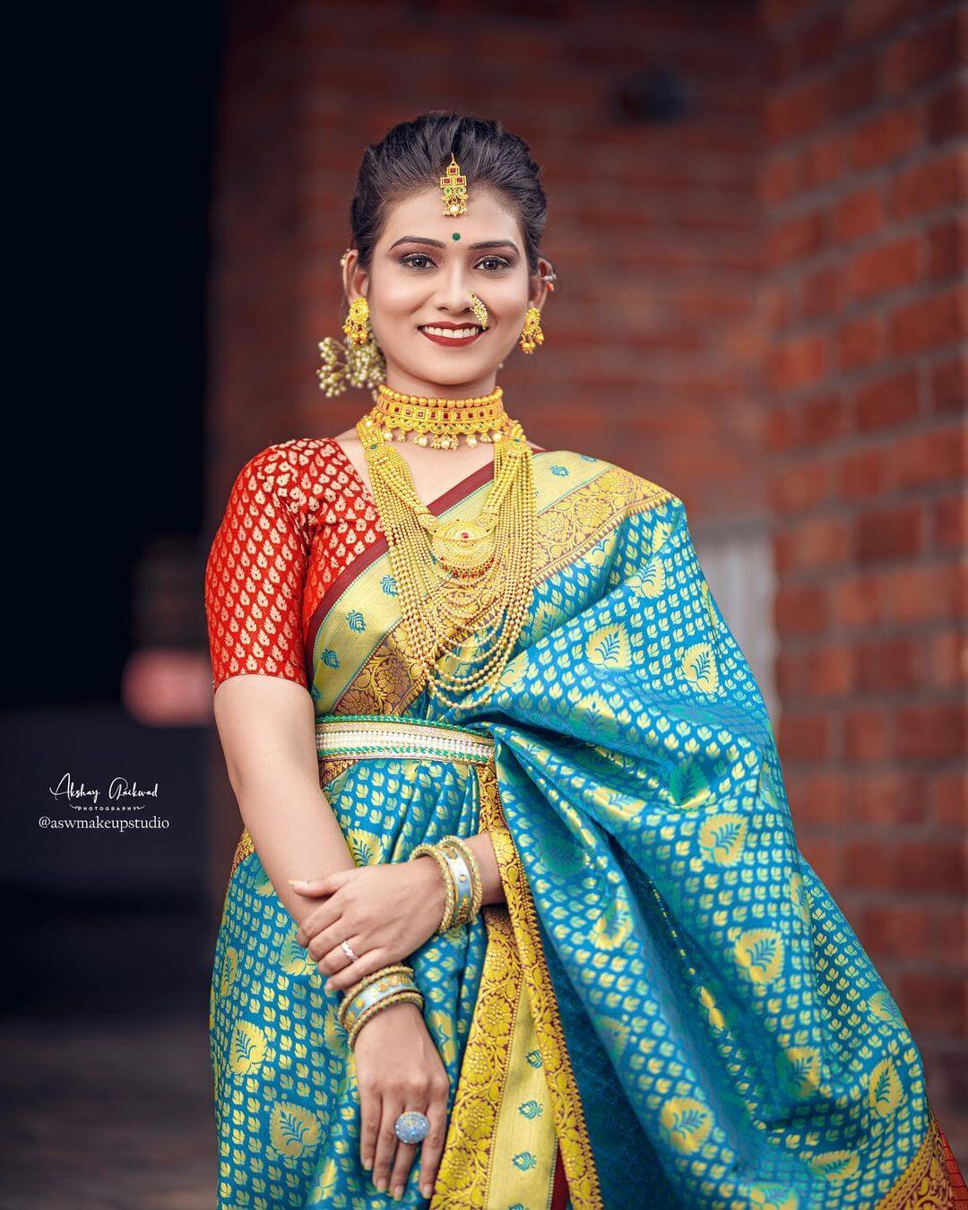 Vibrant Gold Jewellery For Maharashtrian Bride