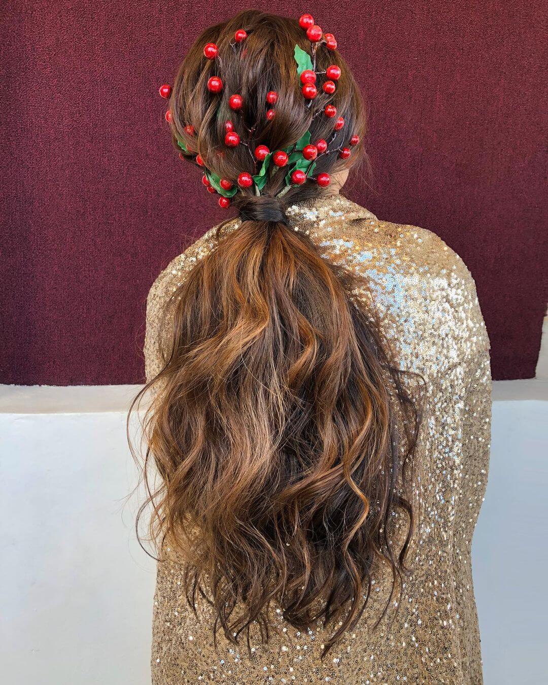 Christmas Hairstyles For Girls Low Pony For Christmas With Spreading Cherry Bunch