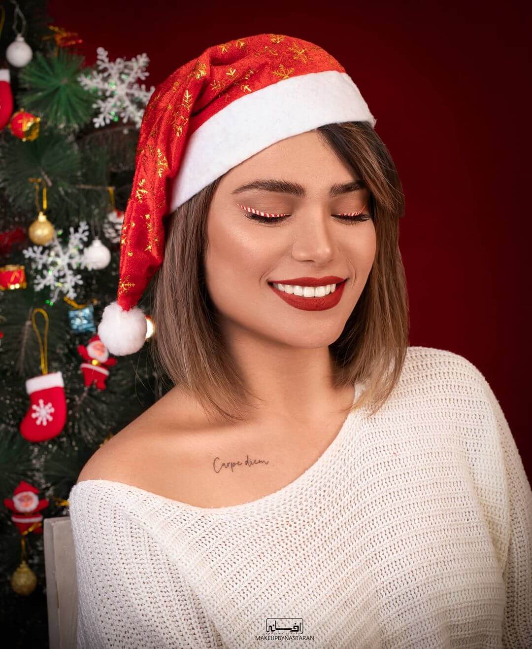 A Simple Photoshoot For Christmas