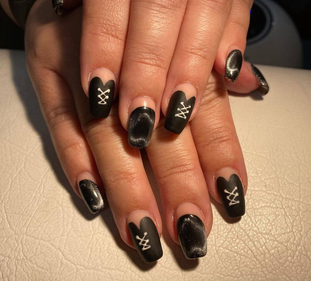 Corset Nail Art Designs Beautiful Black Corset Nail Art - Grunge Nails