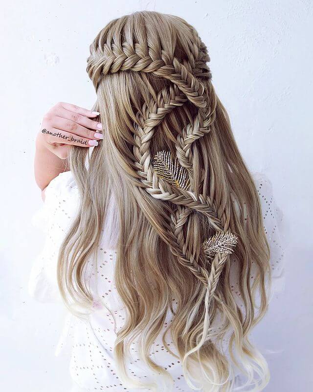 Leaf theme fishtail braids hairstyle