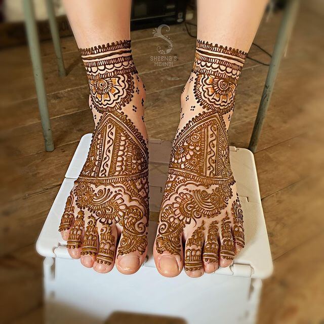 Indian Bridal (Dulhan) Mehndi Designs For Legs Elegance and Ethnicity