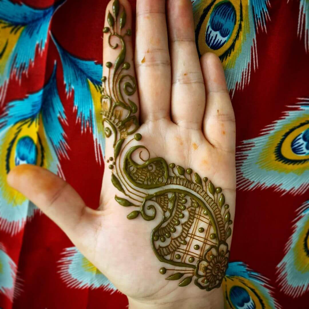 Latest Arabic Mehndi Designs for Palm 2021 Minimalistic Pailsey Arabic Mehendi Pattern