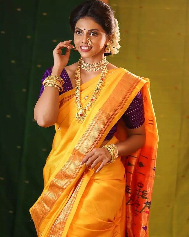 Nauvari is not just a Saree. It's a power, an identity, a language. Makeup  @krutika_makeovers Mehndi @krutika_makeovers Draping… | Instagram