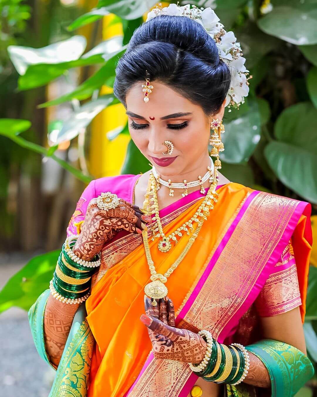 Intricate Marathi Bridal Nath Design