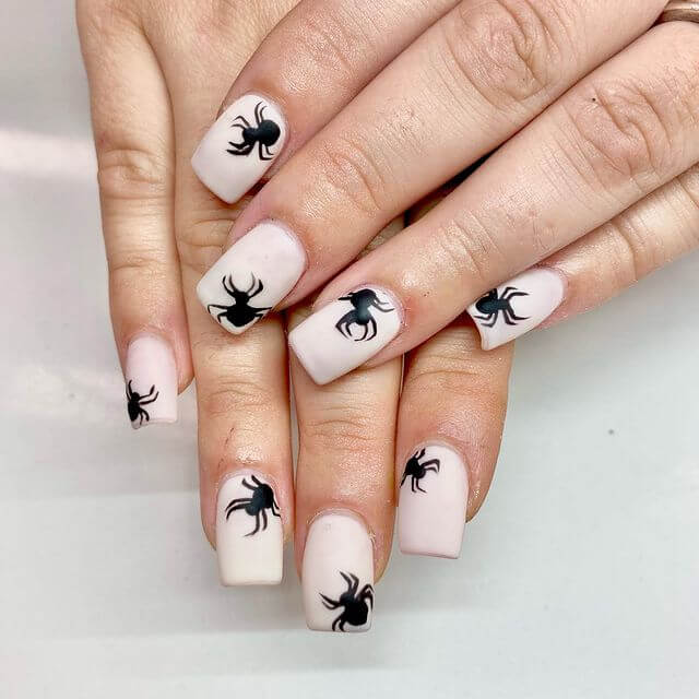 Clutter of Spiders Theme Nail Art Design