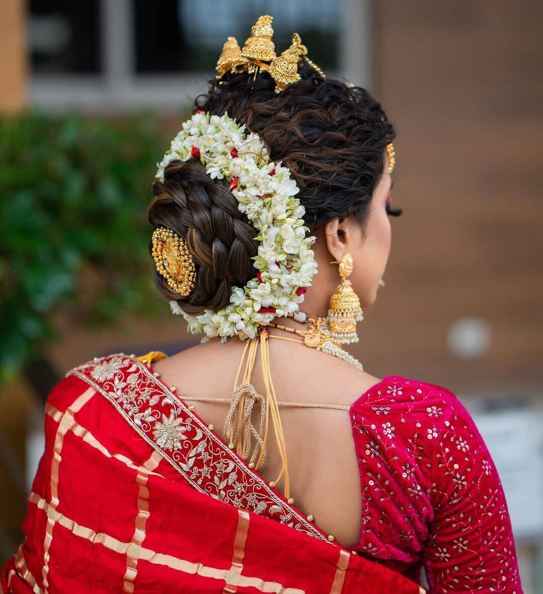 Easy traditional hairstyle with jasmine flower | Hairstyles for short hair  | Preity Neereekshan - YouTube
