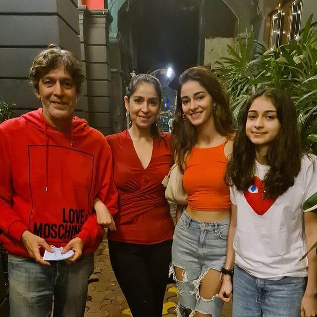 Bhavana Pandey & Chunky Pandey and daughters How Celebrities Celebrated Christmas - Christmas 2022