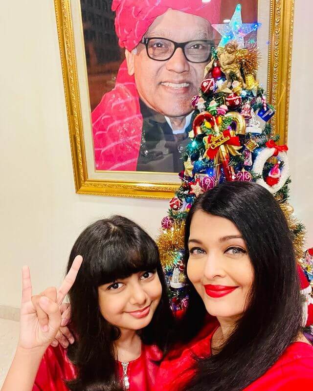 Aishwarya rai Bachchan How Celebrities Celebrated Christmas - Christmas 2022