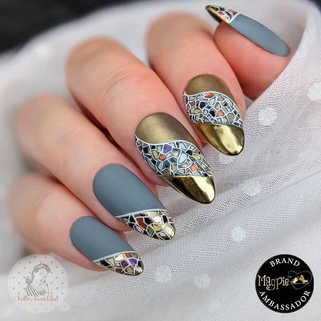Mosaic Nail Art Designs You Should Try Out Golden and Grey Mosaic Nail Art Design