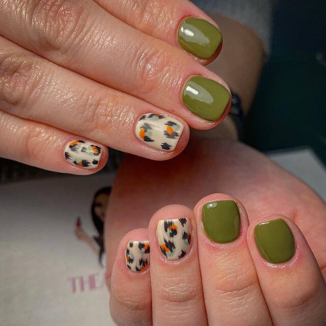 The Leopard And The Olives Olive Green Nails Art Designs
