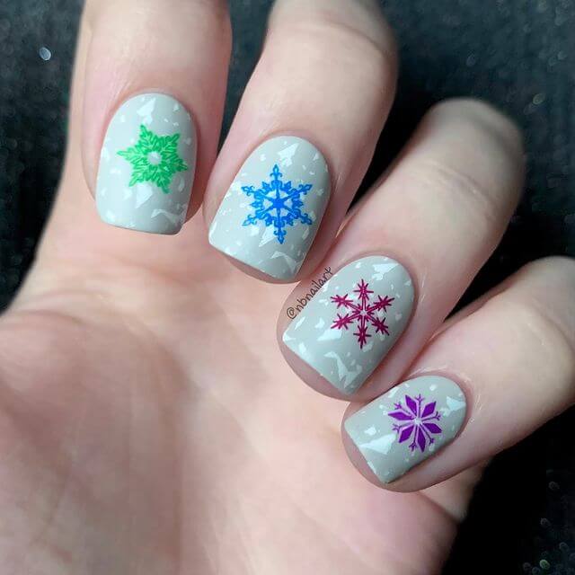 snowflake-nail-art-designs The Colorful Snowflakes