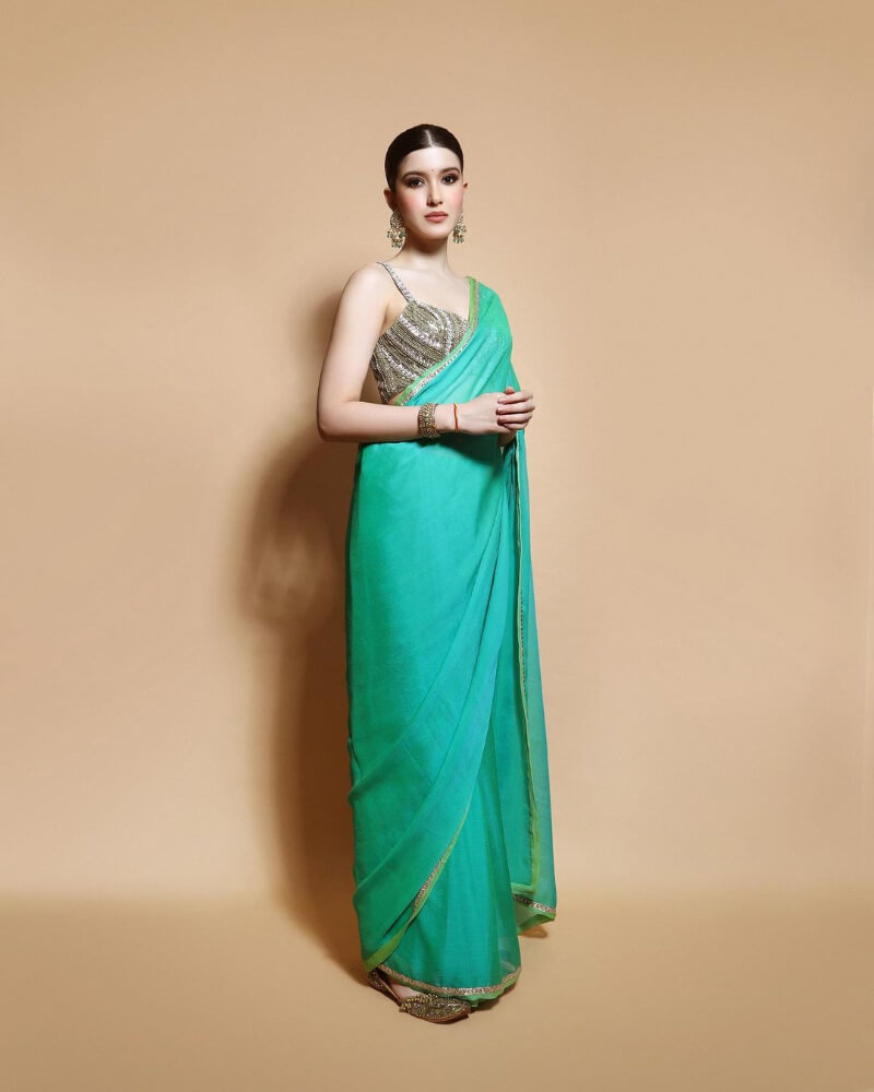 Wear Green For a Party Occasion