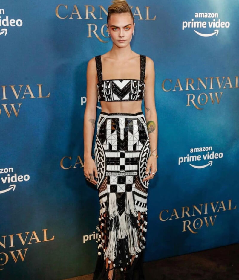  Cara Delevingne's Bold Outfits Balmain Outfit for Carnival Row Premiere