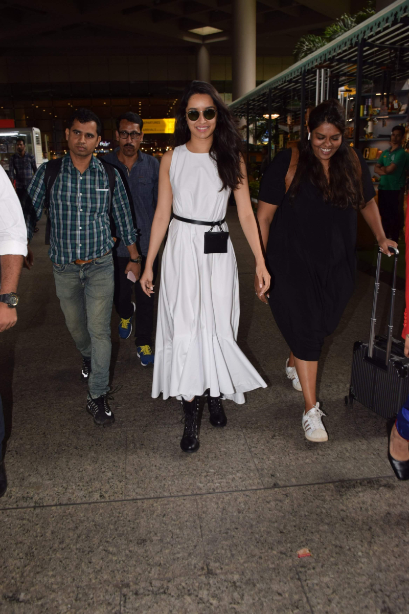 Bollywood Inspo To Style Maxi Dresses White Is Always Classy!