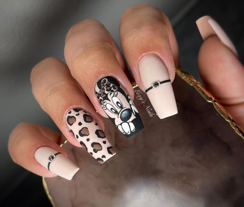 Funky Leopard Nails with Minnie Mouse