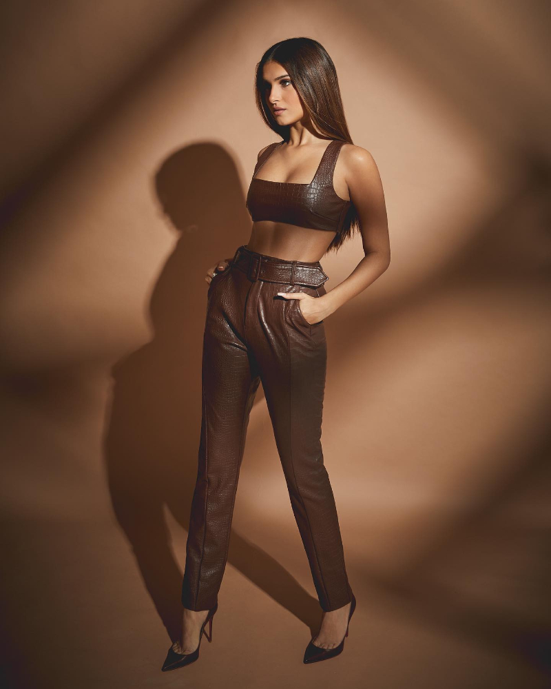 Chocolate Brown Outfits-Celeb Inspo Tara Sutaria Wears A Chocolate Brown Co-Ord Set