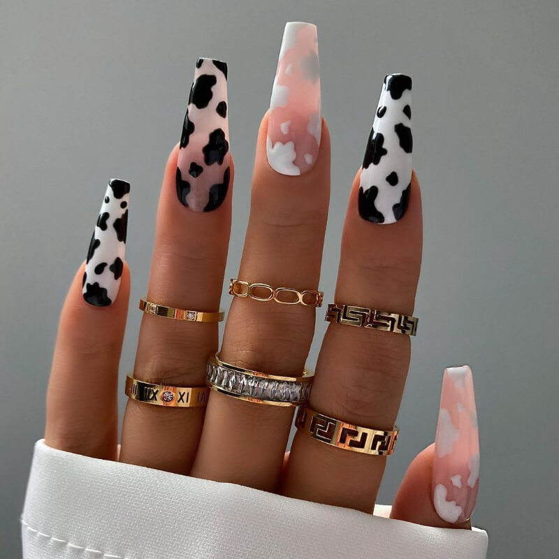 Trendy Leopard Print Nail Art