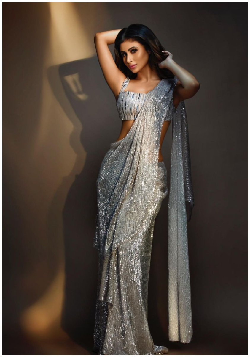 Shop Beautiful Silver Grey Tissue Uppada Saree Online in USA – Pure Elegance