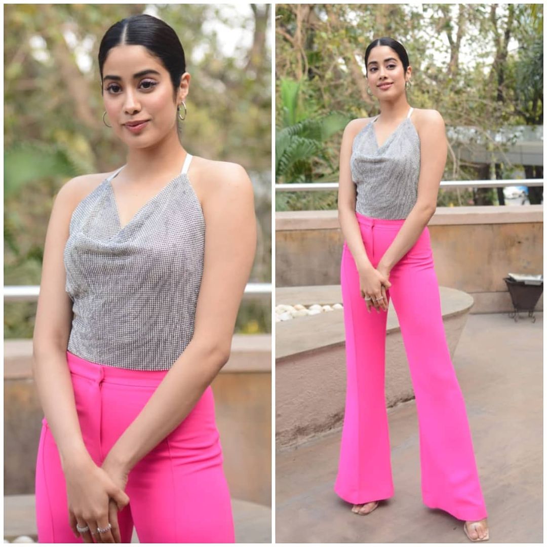Roohi Actress Janhvi Kapoor Looks Stellar In This Pink Bootcut Trouser