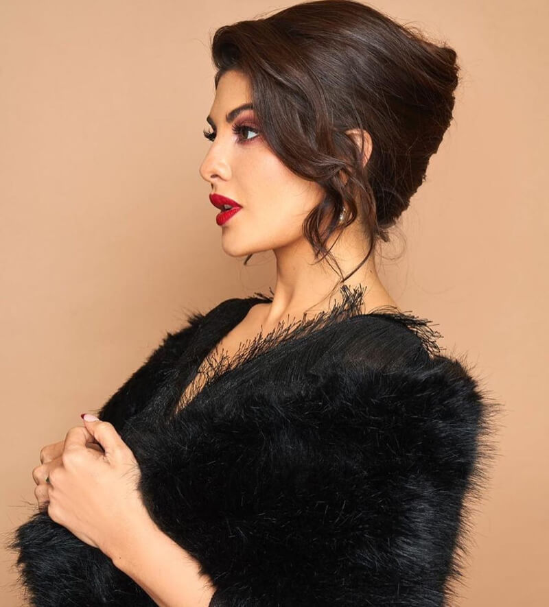 Jacqueline Fernandez Inspired Hairstyles That Are Perfect For All Occasions  - K4 Fashion