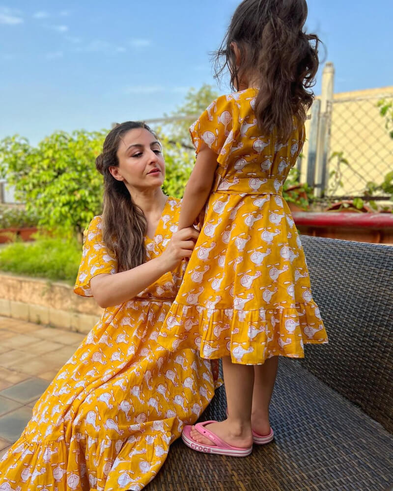 Bollywood Actress Soha Ali Khan with daughter Inaaya in matching yellow dresses