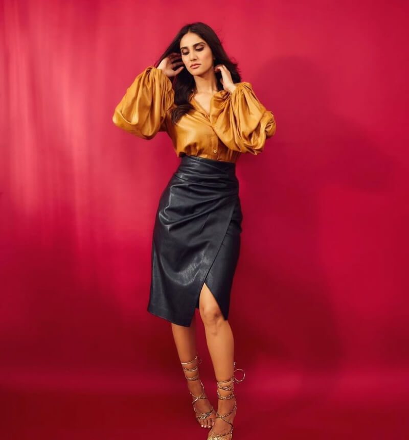 Bollywood Diva Is looking Perfect In oversized sleeves shirt and leather skirt