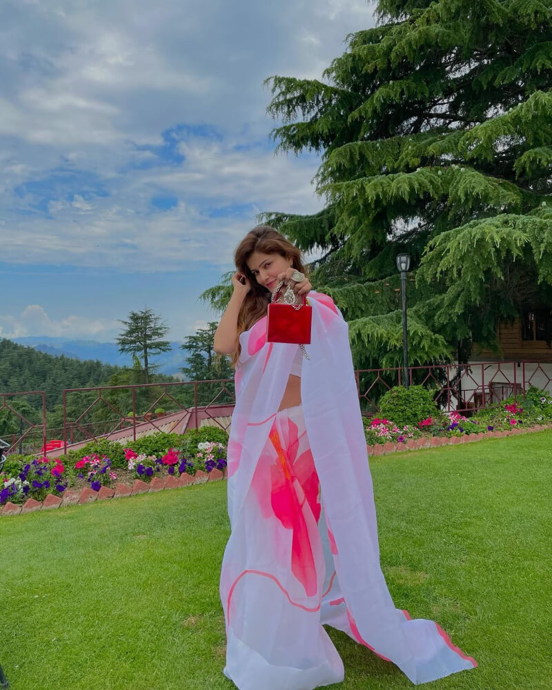 Hindi TV industry queen Rubina Dilaik in handpainted Floral saree for Summer