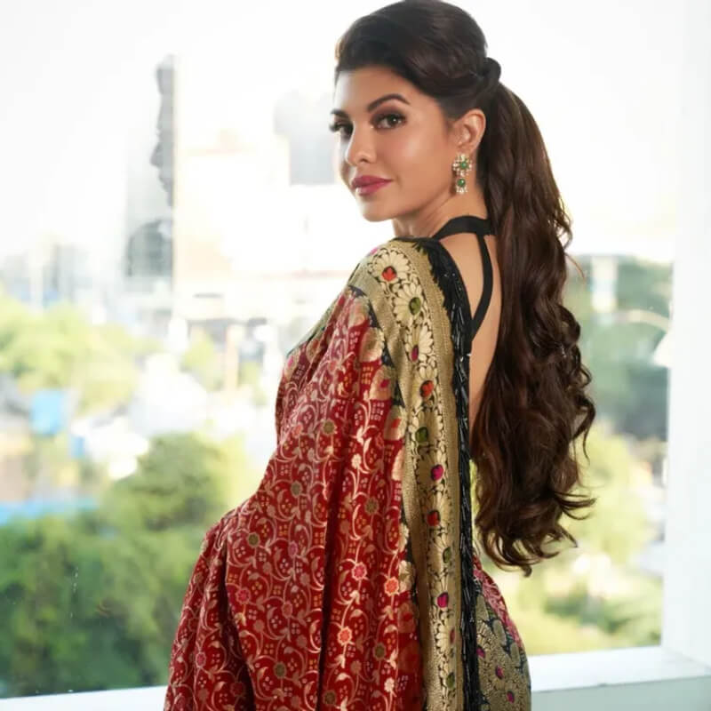 Kick Actress Jacqueline Fernandez In voluminous ponytail curled at the end hairstyle