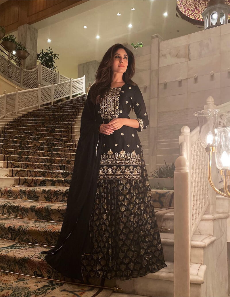 Kritika Kamra's Unique Fusion Of Ethnic And Modern Wear Kritika Kamra in  all-black  outfit with golden work all over