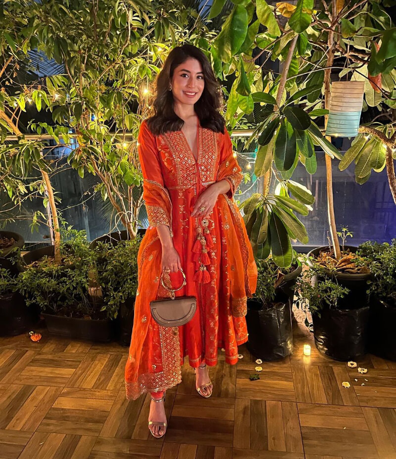Kritika Kamra in Orange Marodi Embroidered kurta Set