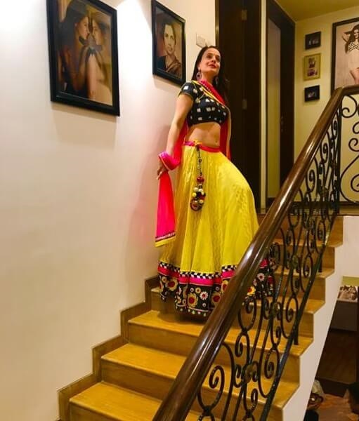 Ameesha Patel, Dresses, Outfits Bollywood Fashion Celebrity Style