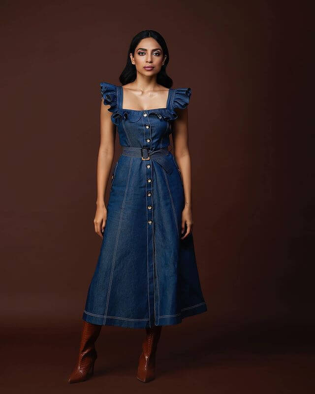 Sobhita Dhulipala Amazed Us With Her Ethnic And Western Looks Blue Denim Dress With A Square Neckline