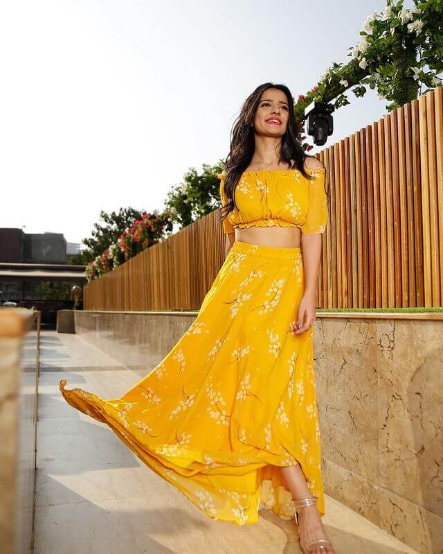 Mahima Makwana's Indian Fashion style Bright Yellow Printed Skirt And Top
