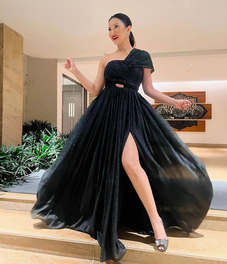 Gauahar Khan In Black one shoulder off Thigh High Slit Dress
