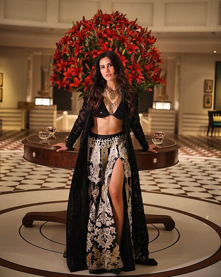 Hot Look In A Hot Black Dress Sonnalli Seygall Dresses, Indian Style, outfits