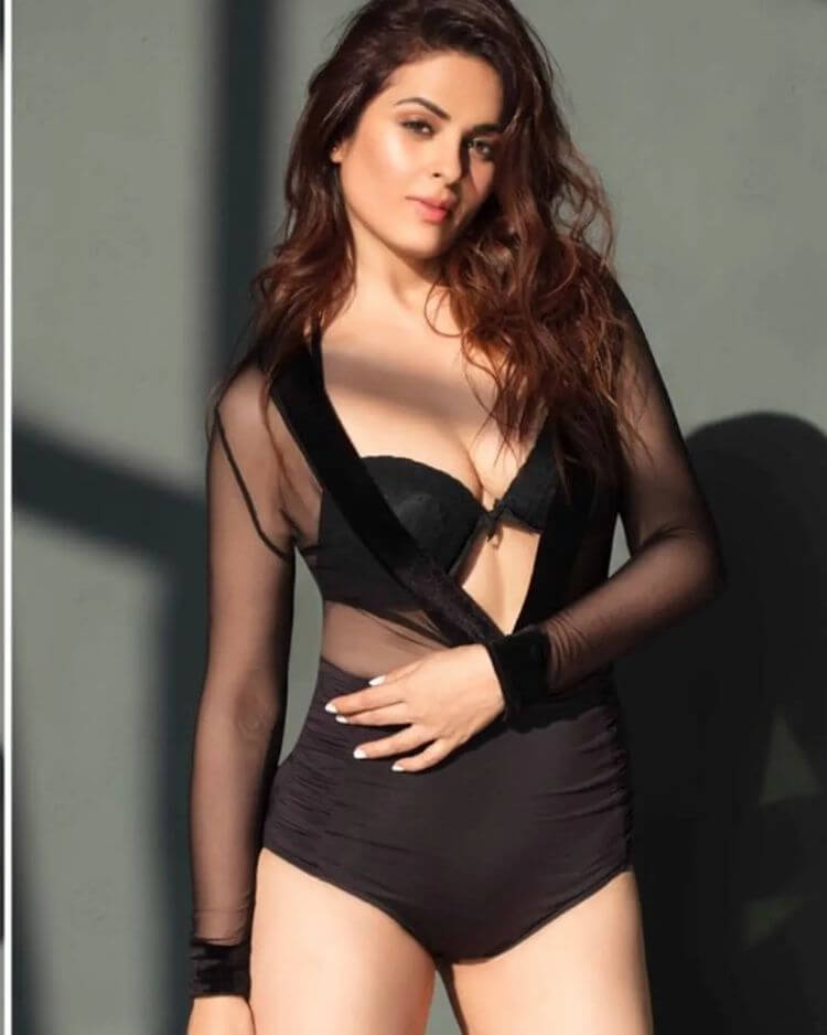 Model Anjana In A Sexy Black Dress