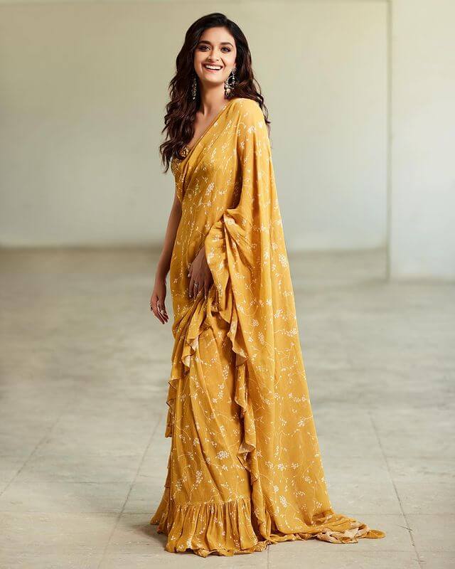 Keerthy Suresh Inspired Fashion and Style Trends National Film Award Winner, Keerthy Suresh In A Yellow Outfit