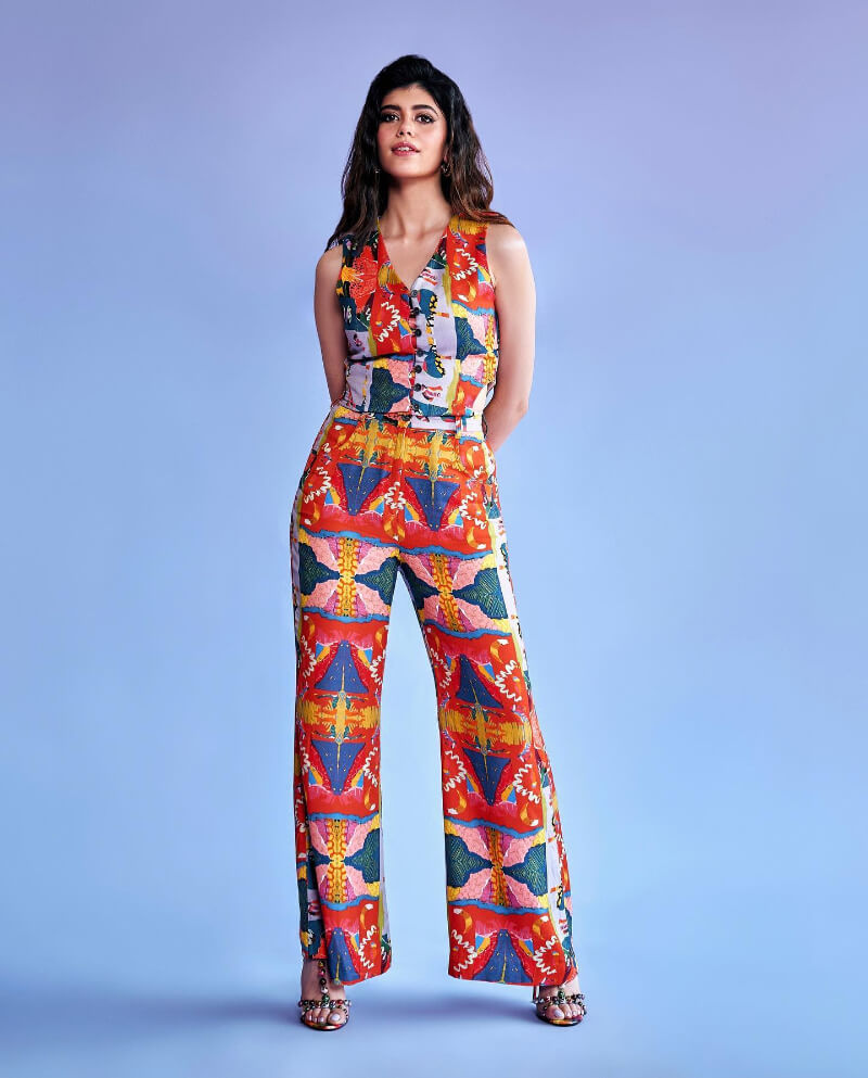 Printed Summertime Two-piece Trouser Set Everyone Should Have