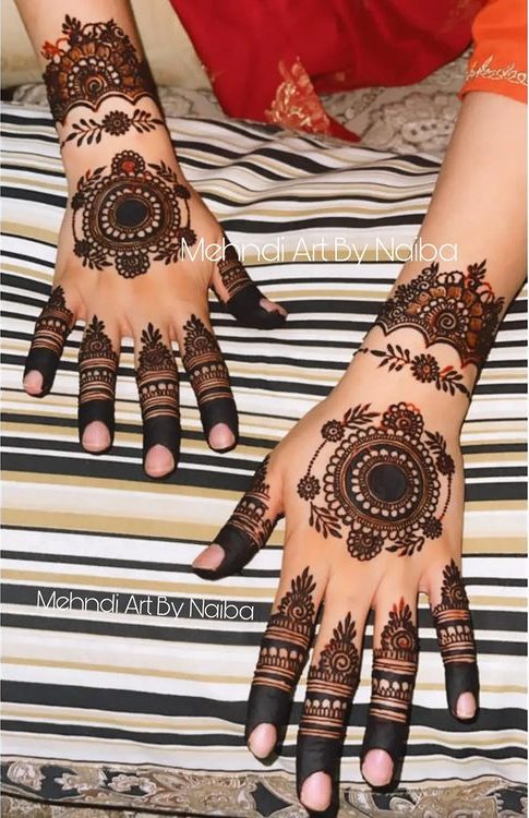 Round Mehndi Designs for Back Hand | Gol Tikki Mehndi Ideas - K4 Fashion
