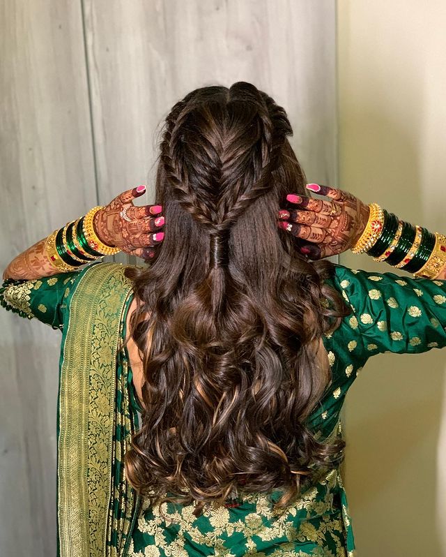 15 Latest Elegant and Mesmerizing Hairstyles for Lehenga Choli | Hair styles,  Lehenga hairstyles, Loose curls hairstyles