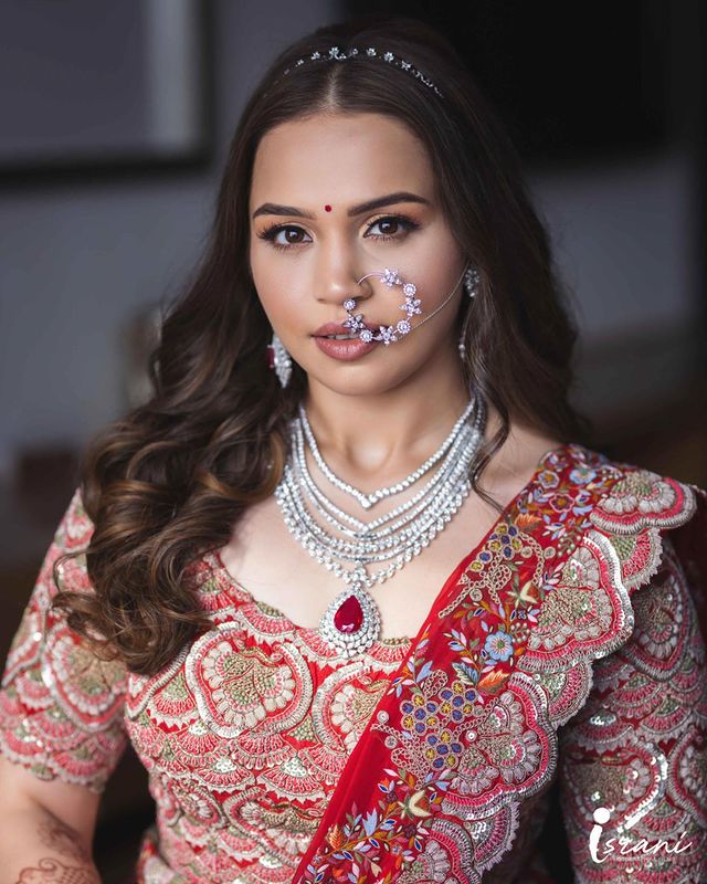 Star And Moon Design Diamond Jewelry For Wedding