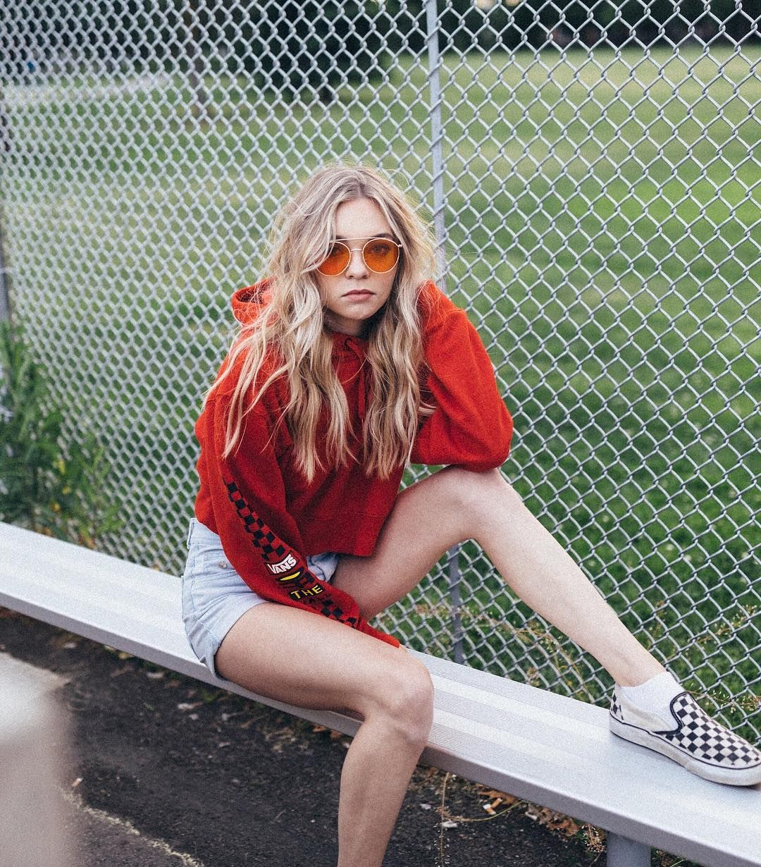 The Red Hot Look Of Taylor Hickson Is Just Love