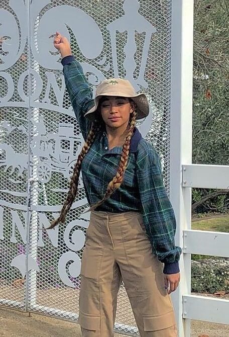WooHoo... Let's Explore, Amandla Stenberg In Green Colored Baggy Check Shirt And Cream Colored Pant