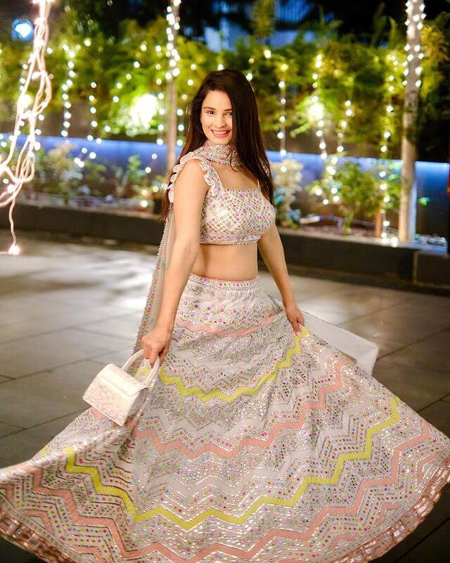 Chetna Pande Style, Beachwear, Clothing Amazing Festival Look With A Multicolored Lehenga With A Matching Bag