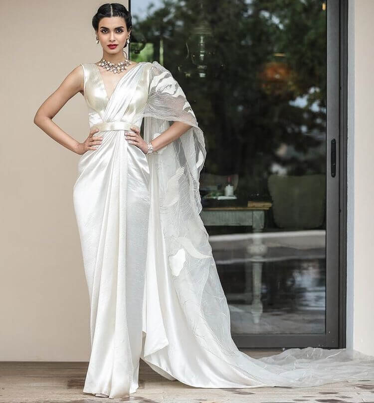 Diana Penty Dress Inspiration Looks And Outfits LoDiana Penty Looks Like A Dream In This White Pre-Draped Sareeoks Like A Perfect Bride In This Ivory Bridal Lehenga