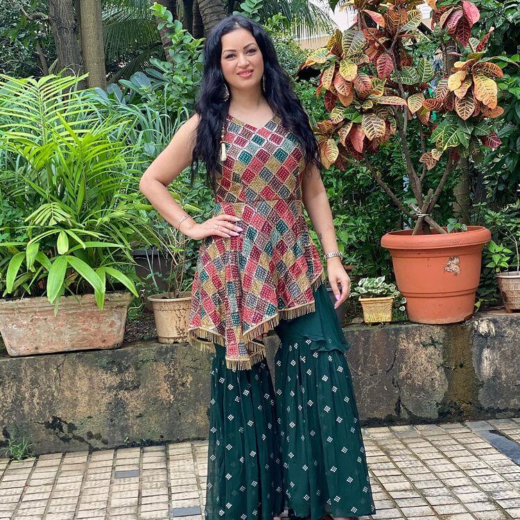 Maratha Kaja, Movie Actor Maryam Zakaria Celebrity Fashion & Style Beautiful In Ethnic Wear, Anarkali Dress