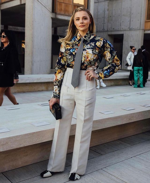 Chloe Grace Moretz - Outfits & Her Looks Featured Image