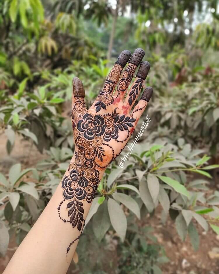 Simple And Stylish Floral Mehendi Designs With Pictures So Amazing And Simple Floral Mehndi Design For Front Hand